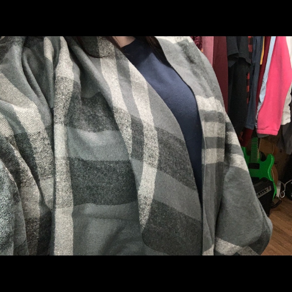 Women’s cover up